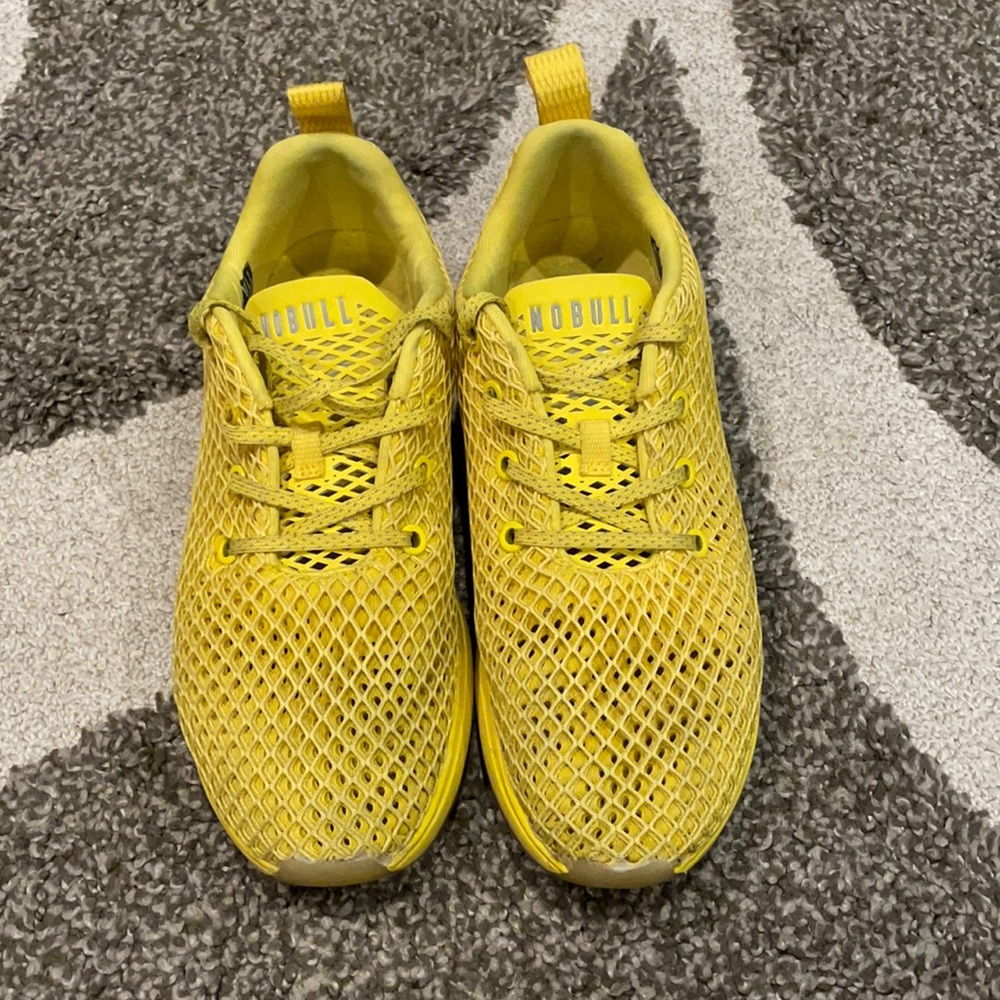Nobull Mesh Runners